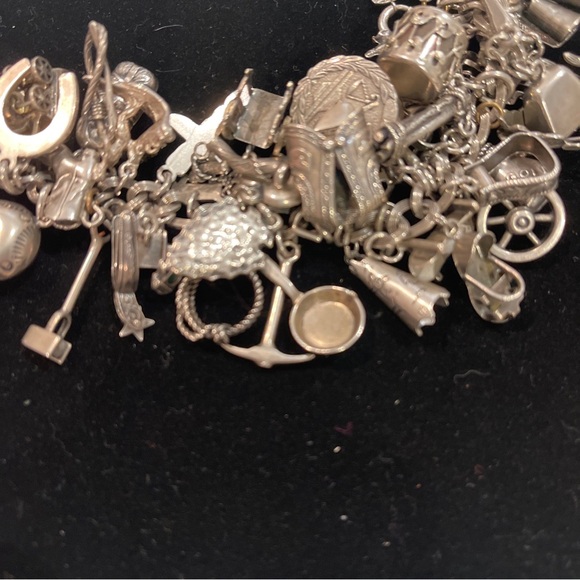 VINTAGE WESTERN NATIVE AMERICANA LOADED CHARM BRACELET 55+ CHARMS STERLING - Picture 7 of 16